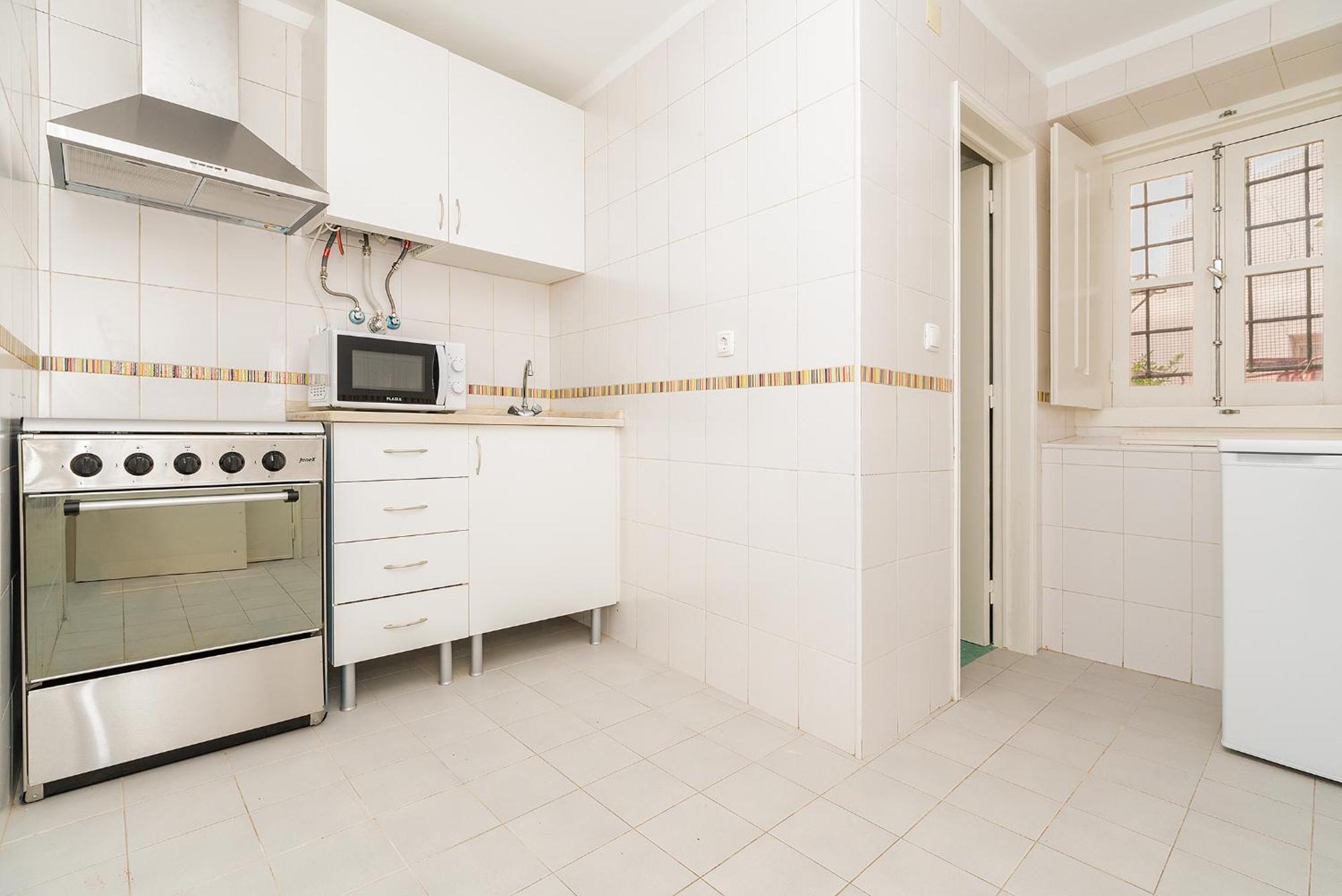 River View 1Bdr Apt In Alfama Close To Tram Lisbon Luaran gambar