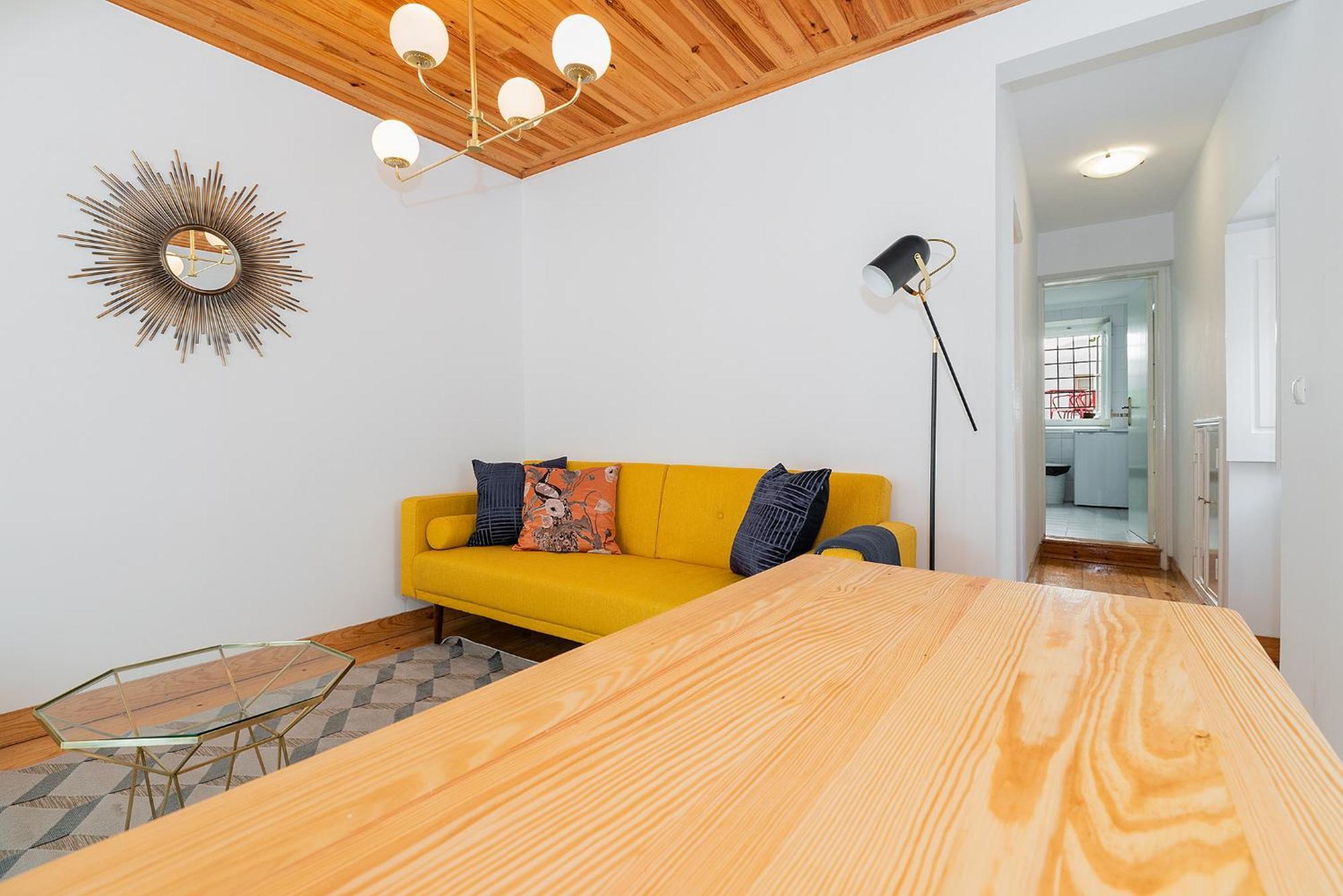 River View 1Bdr Apt In Alfama Close To Tram Lisbon Luaran gambar