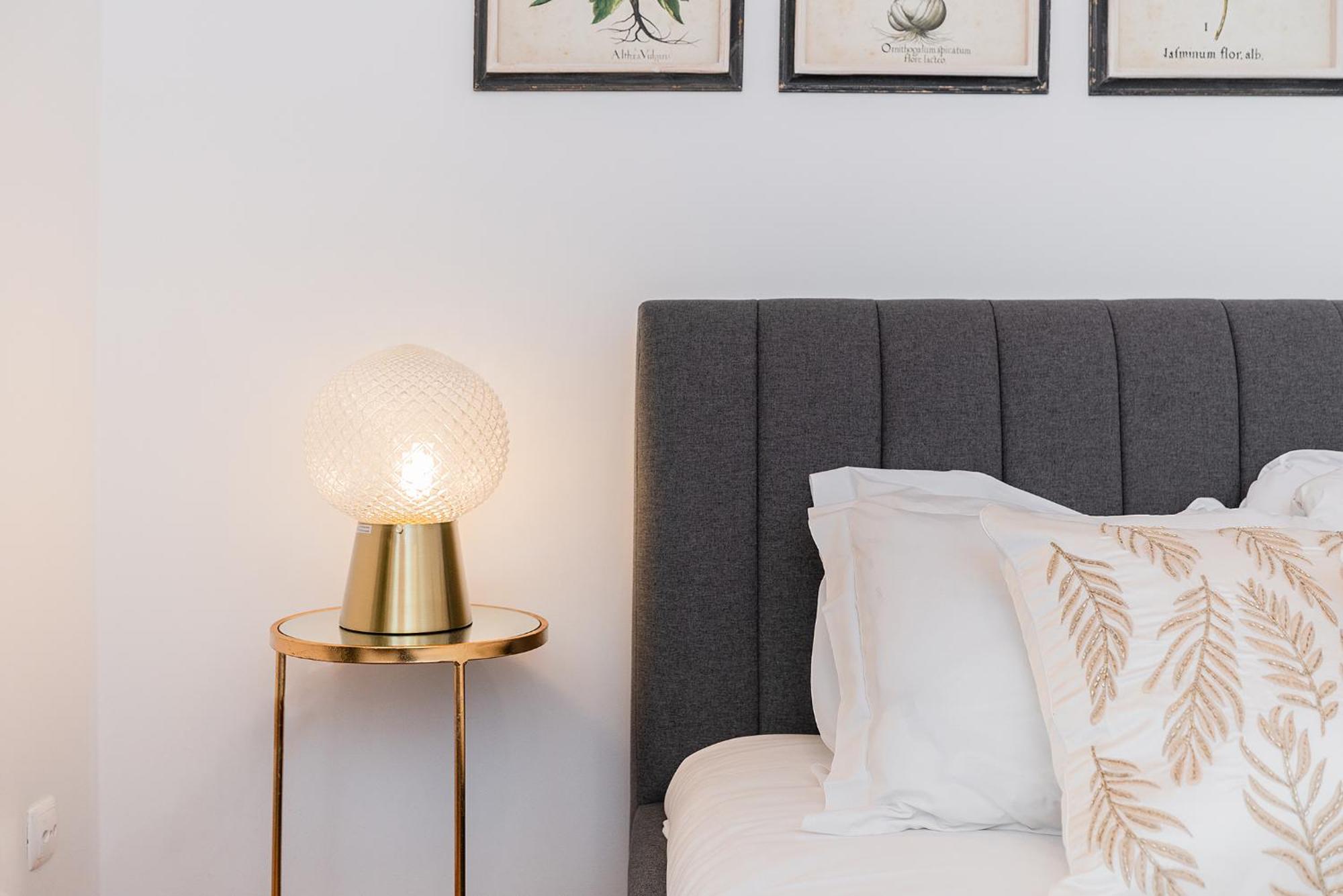 River View 1Bdr Apt In Alfama Close To Tram Lisbon Luaran gambar